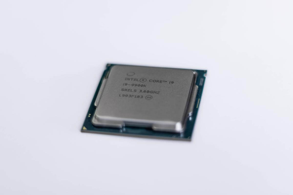 【 新型MacBook Pro 13のグレードの違い 】CPU