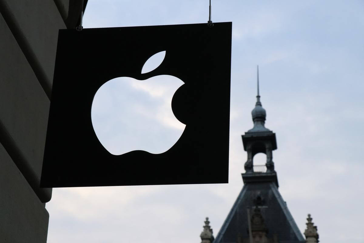【 新型MacBook Pro 次期モデルリーク情報】Apple自社製CPU搭載