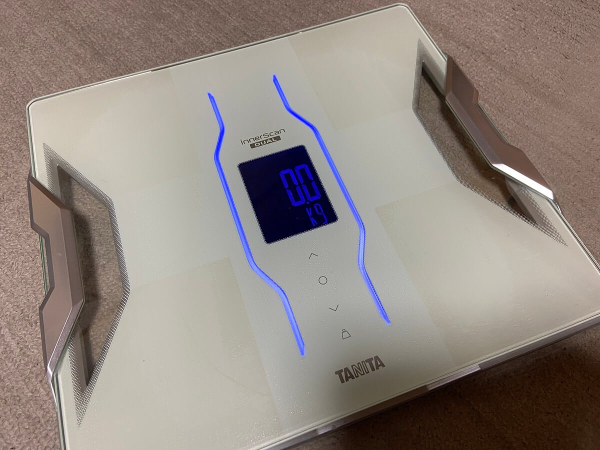 おすすめ体組成計はタニタのRDシリーズ