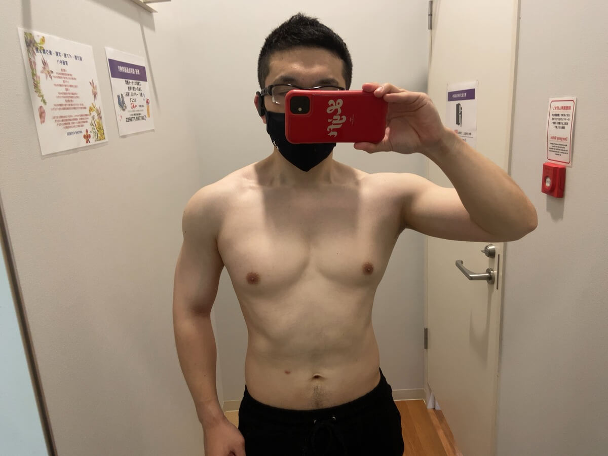HIITダイエット3週目の体型写真正面