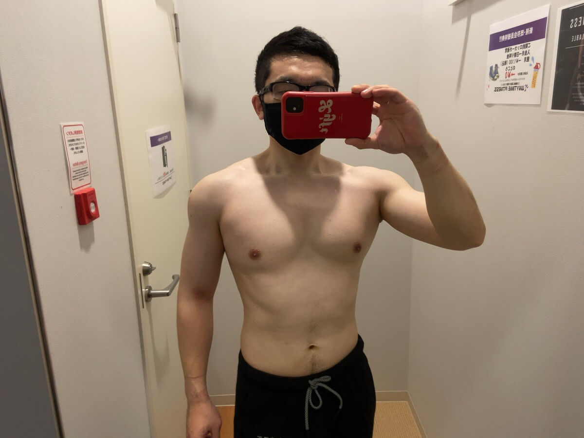 HIITダイエット6週目の体型写真正面