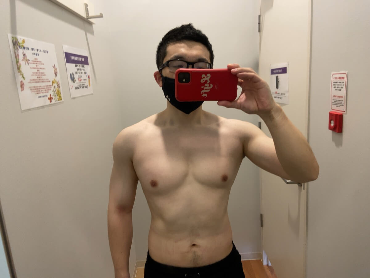 HIITダイエット5週目の体型写真正面